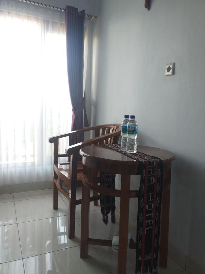 Hotel Mehara Labuan Bajo Buitenkant foto
