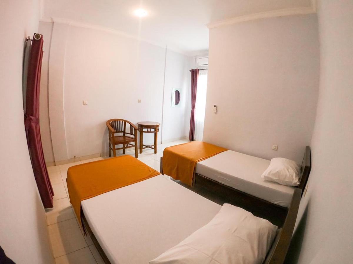 Hotel Mehara Labuan Bajo Buitenkant foto