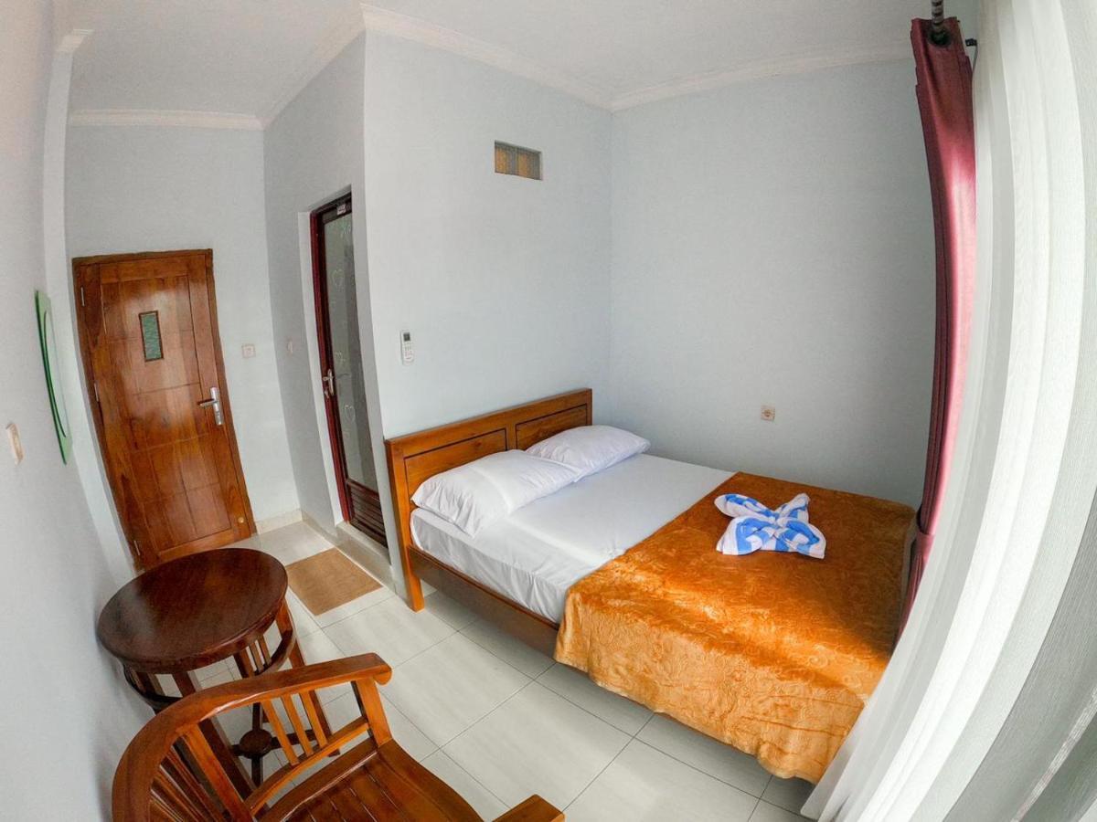 Hotel Mehara Labuan Bajo Buitenkant foto