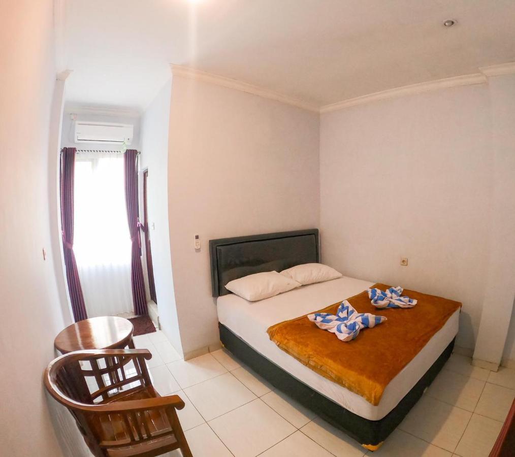 Hotel Mehara Labuan Bajo Buitenkant foto